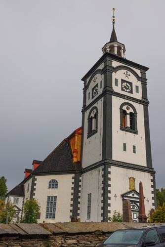 Besuch von Roros, einem alten Bergwerksort.